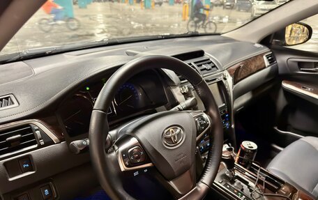 Toyota Camry, 2015 год, 2 570 000 рублей, 8 фотография