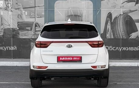KIA Sportage IV рестайлинг, 2018 год, 1 799 000 рублей, 4 фотография