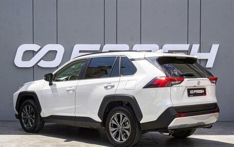 Toyota RAV4, 2023 год, 3 798 000 рублей, 2 фотография