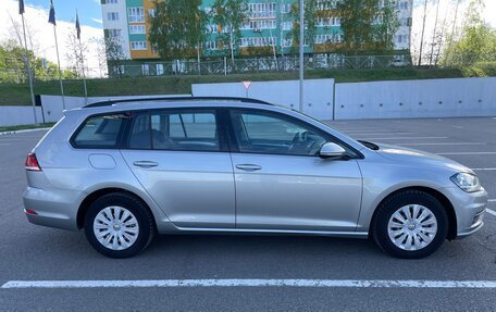 Volkswagen Golf VII, 2019 год, 1 450 000 рублей, 5 фотография