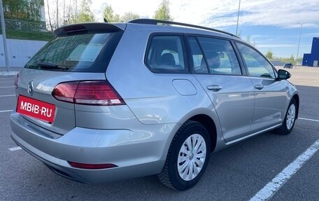 Volkswagen Golf VII, 2019 год, 1 450 000 рублей, 7 фотография