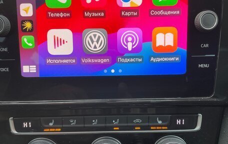 Volkswagen Golf VII, 2019 год, 1 450 000 рублей, 30 фотография