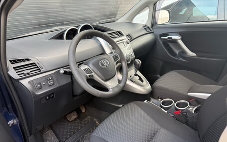 Toyota Verso I, 2011 год, 1 265 000 рублей, 8 фотография