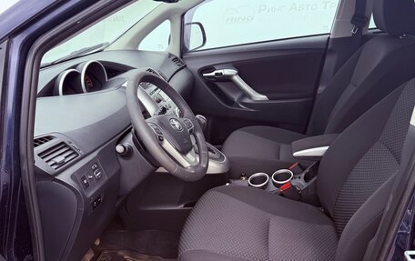 Toyota Verso I, 2011 год, 1 265 000 рублей, 11 фотография