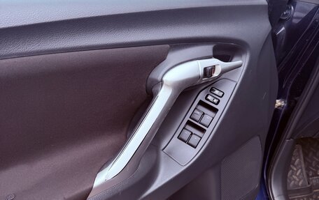 Toyota Verso I, 2011 год, 1 265 000 рублей, 14 фотография