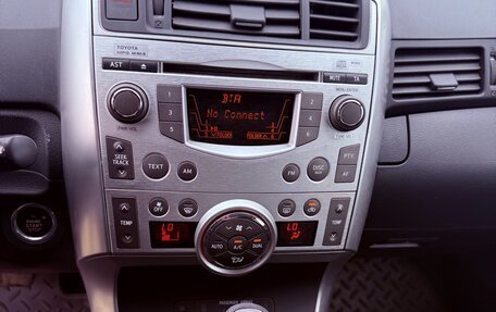 Toyota Verso I, 2011 год, 1 265 000 рублей, 13 фотография