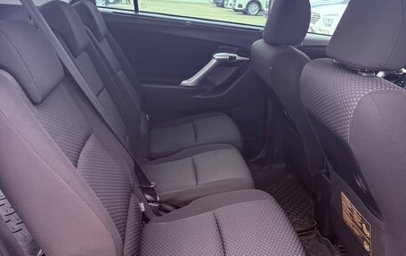 Toyota Verso I, 2011 год, 1 265 000 рублей, 16 фотография