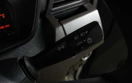 Toyota Roomy I, 2020 год, 1 329 000 рублей, 14 фотография