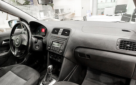 Volkswagen Polo VI (EU Market), 2013 год, 684 000 рублей, 13 фотография