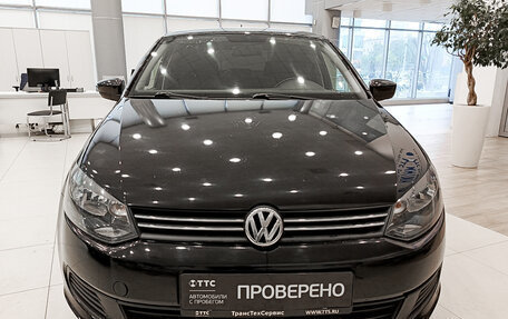 Volkswagen Polo VI (EU Market), 2013 год, 684 000 рублей, 2 фотография