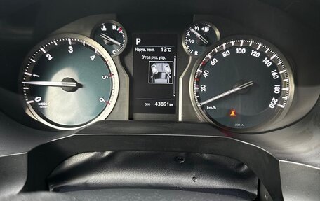 Toyota Land Cruiser Prado 150 рестайлинг 2, 2021 год, 6 700 000 рублей, 11 фотография