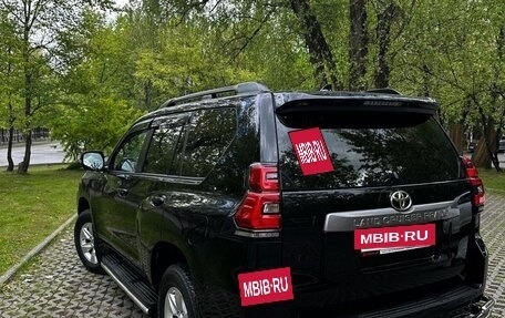 Toyota Land Cruiser Prado 150 рестайлинг 2, 2021 год, 6 700 000 рублей, 6 фотография