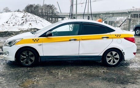 Hyundai Solaris II рестайлинг, 2015 год, 480 000 рублей, 6 фотография