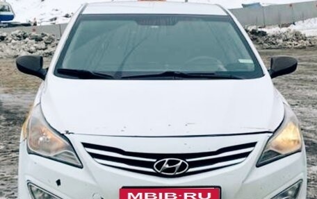 Hyundai Solaris II рестайлинг, 2015 год, 480 000 рублей, 9 фотография