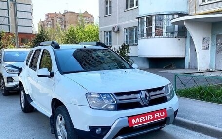 Renault Duster I рестайлинг, 2017 год, 875 000 рублей, 2 фотография