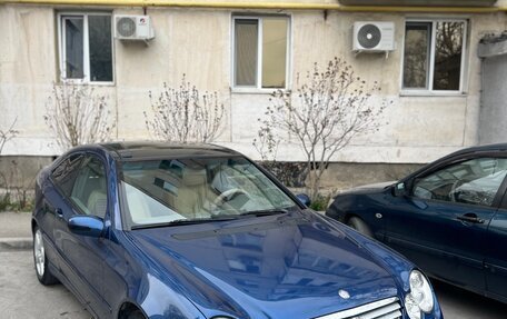 Mercedes-Benz C-Класс, 2003 год, 555 000 рублей, 4 фотография