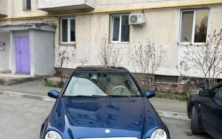 Mercedes-Benz C-Класс, 2003 год, 555 000 рублей, 3 фотография