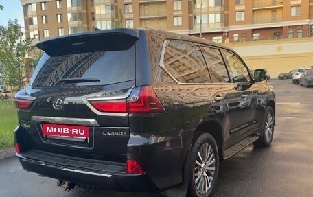 Lexus LX III, 2018 год, 8 200 000 рублей, 3 фотография
