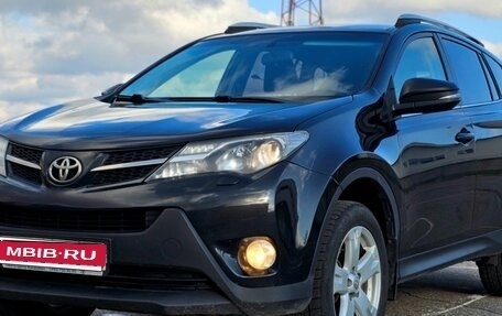 Toyota RAV4, 2013 год, 1 650 000 рублей, 2 фотография