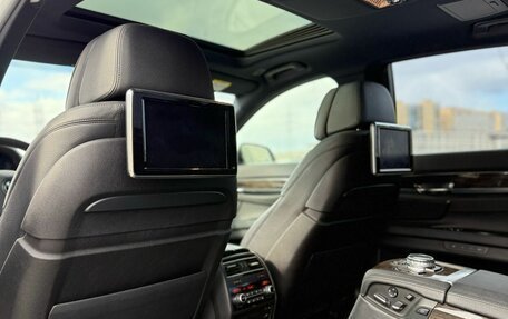 BMW 7 серия, 2015 год, 2 750 000 рублей, 10 фотография