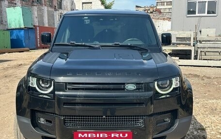 Land Rover Defender II, 2021 год, 4 950 000 рублей, 2 фотография