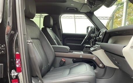 Land Rover Defender II, 2021 год, 4 950 000 рублей, 8 фотография
