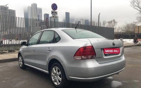 Volkswagen Polo VI (EU Market), 2013 год, 625 000 рублей, 2 фотография
