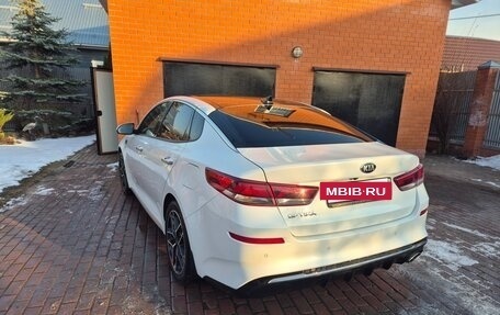 KIA Optima IV, 2019 год, 2 500 000 рублей, 5 фотография