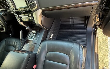 Toyota Land Cruiser 200, 2012 год, 6 000 000 рублей, 11 фотография