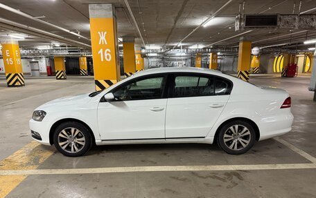 Volkswagen Passat B7, 2011 год, 900 000 рублей, 3 фотография
