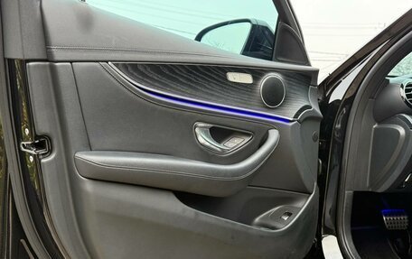 Mercedes-Benz E-Класс, 2020 год, 5 100 000 рублей, 22 фотография