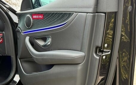 Mercedes-Benz E-Класс, 2020 год, 5 100 000 рублей, 13 фотография