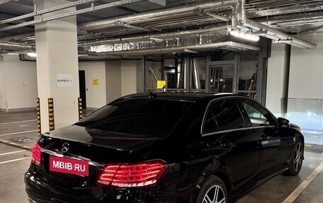 Mercedes-Benz E-Класс, 2015 год, 2 450 000 рублей, 6 фотография