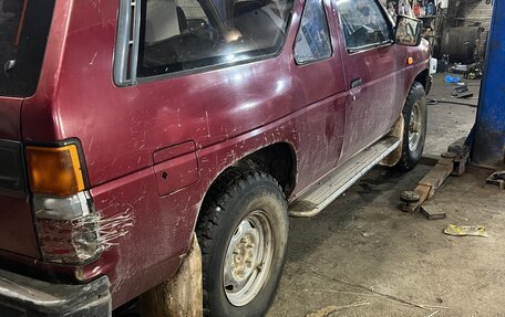 Nissan Terrano II рестайлинг, 1989 год, 260 000 рублей, 4 фотография