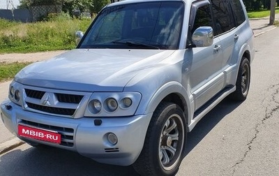 Mitsubishi Pajero III рестайлинг, 2004 год, 860 000 рублей, 1 фотография