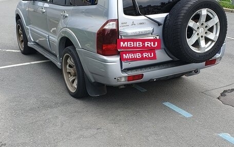 Mitsubishi Pajero III рестайлинг, 2004 год, 860 000 рублей, 4 фотография