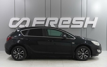 Opel Astra J, 2011 год, 749 000 рублей, 5 фотография