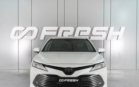 Toyota Camry, 2018 год, 2 369 000 рублей, 3 фотография