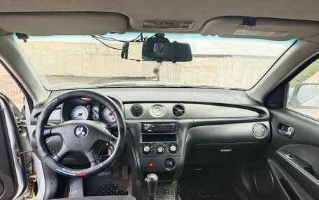 Mitsubishi Outlander III рестайлинг 3, 2005 год, 800 000 рублей, 5 фотография