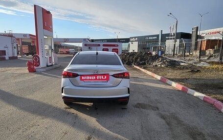 Hyundai Solaris II рестайлинг, 2020 год, 1 300 000 рублей, 4 фотография