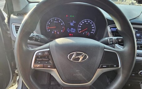Hyundai Solaris II рестайлинг, 2020 год, 1 300 000 рублей, 12 фотография