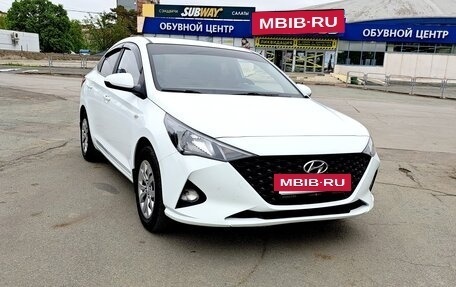 Hyundai Solaris II рестайлинг, 2020 год, 1 200 000 рублей, 5 фотография