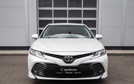 Toyota Camry, 2019 год, 2 460 000 рублей, 8 фотография