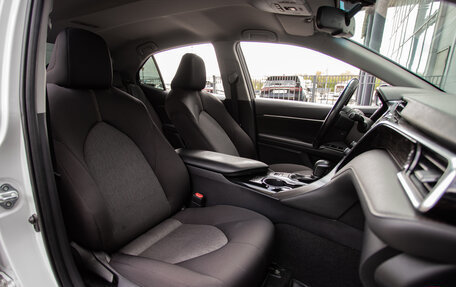 Toyota Camry, 2019 год, 2 460 000 рублей, 11 фотография