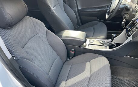 Hyundai Sonata VI, 2011 год, 845 000 рублей, 21 фотография