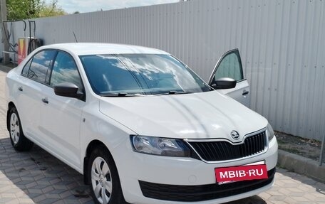 Skoda Rapid I, 2016 год, 1 050 000 рублей, 4 фотография