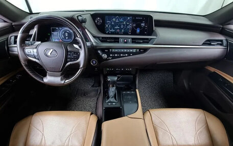 Lexus ES VII, 2021 год, 3 000 000 рублей, 7 фотография