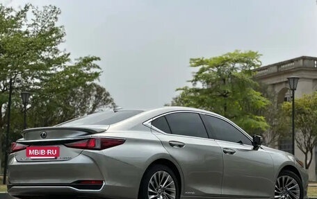 Lexus ES VII, 2022 год, 3 300 000 рублей, 8 фотография
