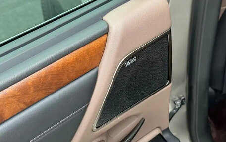 Lexus ES VII, 2022 год, 3 300 000 рублей, 13 фотография