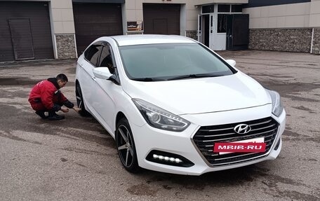 Hyundai i40 I рестайлинг, 2016 год, 1 550 000 рублей, 2 фотография